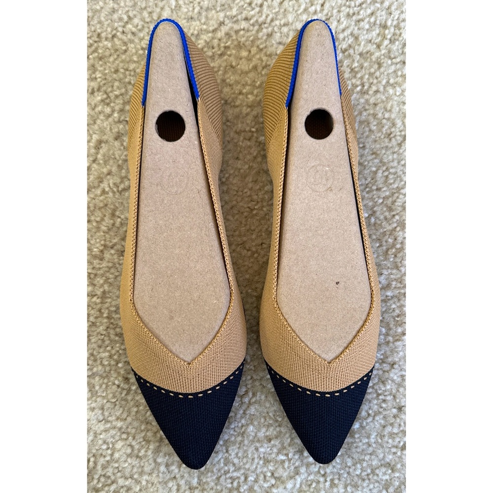 NWT Rothy’s The Point Camel Captoe Flats